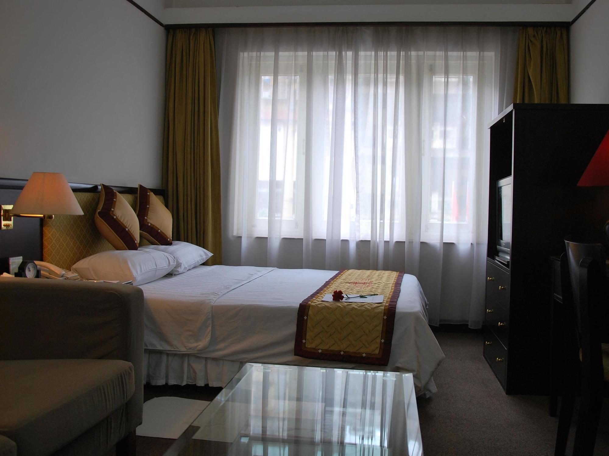 Capital Garden Hotel Hanoi Exterior foto