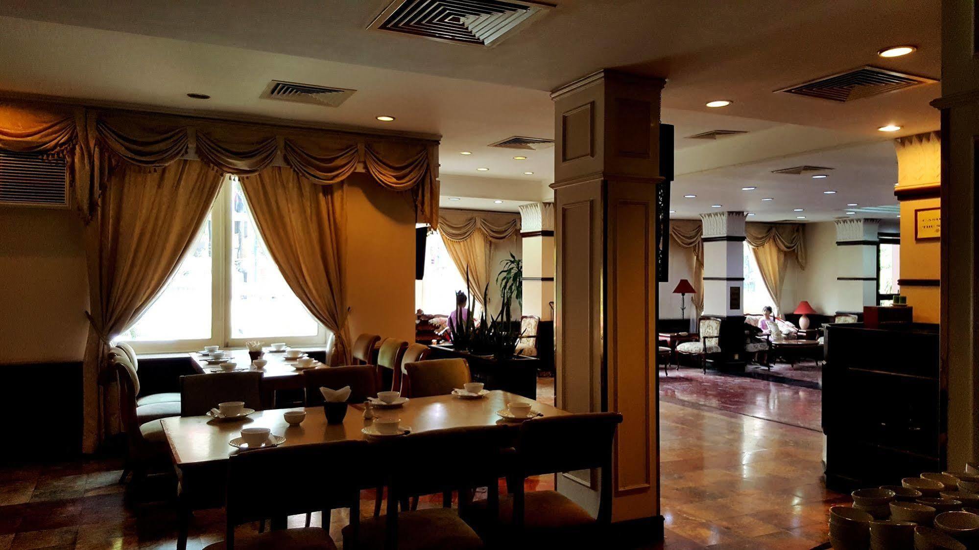 Capital Garden Hotel Hanoi Exterior foto