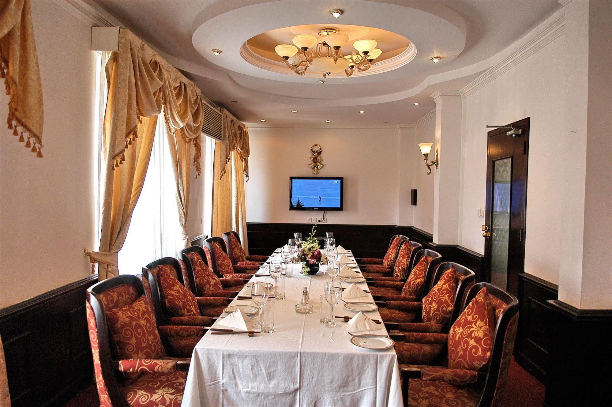 Capital Garden Hotel Hanoi Exterior foto