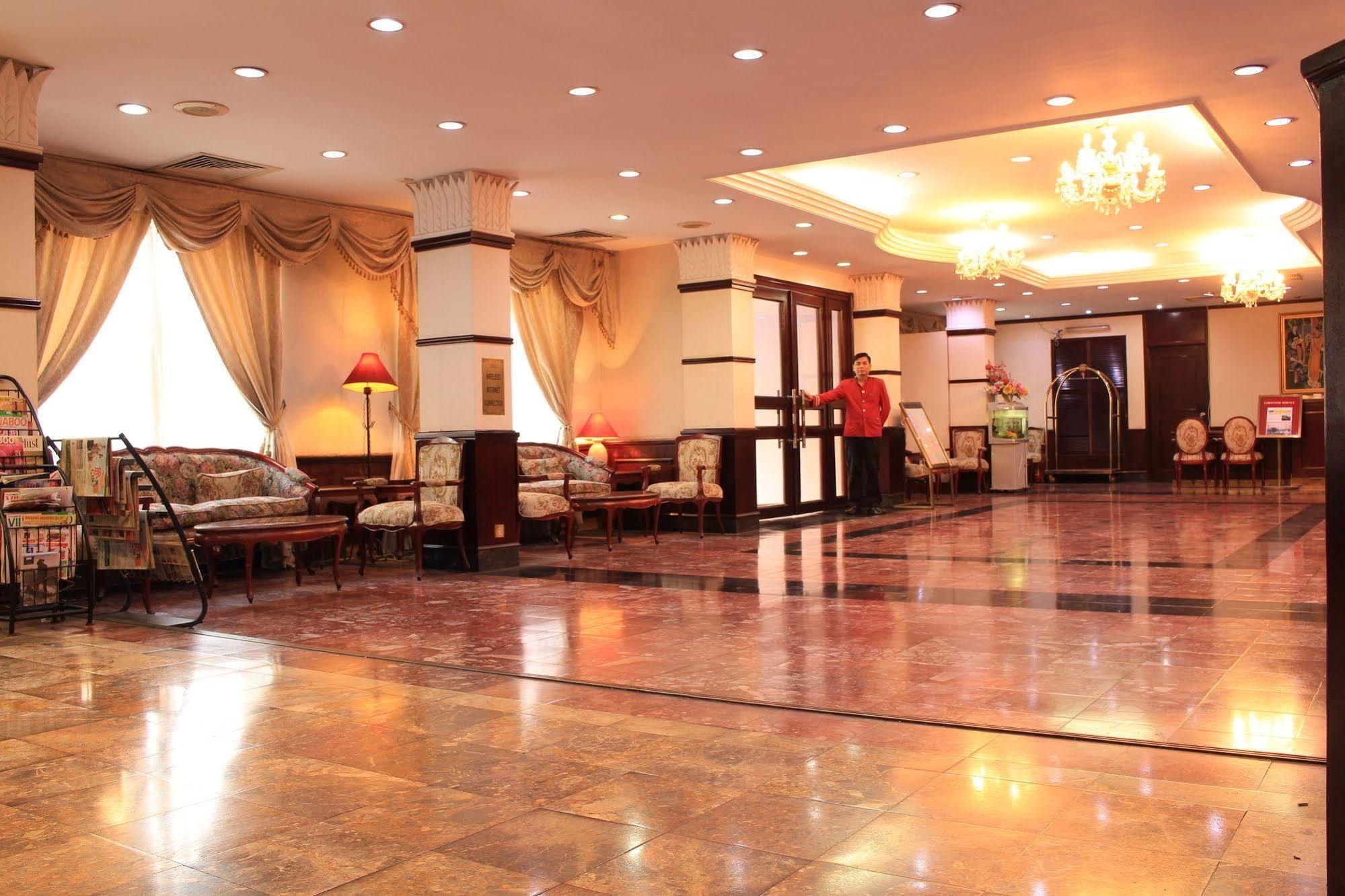 Capital Garden Hotel Hanoi Exterior foto